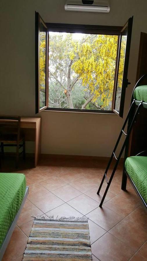 Il Lentischio Del Sinis Villa Putzu Idu Exteriör bild